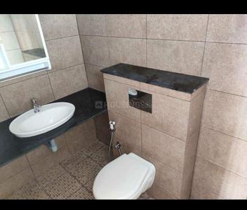 Bathroom Image of 1630 Sq.ft 3 BHK Apartment / Flat for sale in Livit Harmony, Aluva Kochi for Rs. 9600000