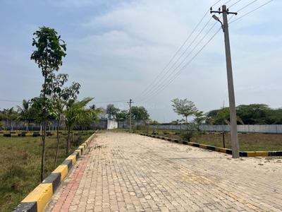 Image of 600 Sq.ft Residential Plot / Land for sale in Red Hills, Chennai for Rs. 1800000