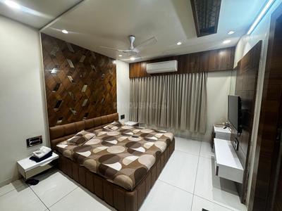 Bedroom Image of 2160 Sq.ft 3 BHK Apartment / Flat for sale in Radhe Homes 42 Parkview, Science City Ahmedabad for Rs. 21000000