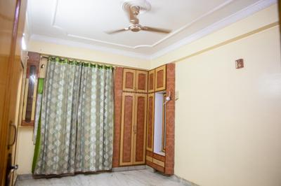 Bedroom Image of 1200 Sq.ft 2 BHK Apartment / Flat for sale in Dolphin Anand Gooba Garden, Kalyanpur Kanpur for Rs. 7000000