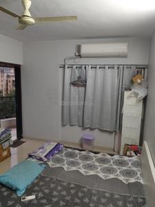 Bedroom Image of 985 Sq.ft 2 BHK Apartment / Flat for sale in Parshwanath Galaxy, Kasarvadavali Thane for Rs. 8600000