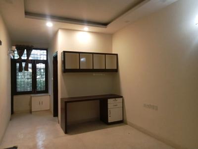 Bedroom Image of 3000 Sq.ft 3 BHK Apartment / Flat for sale in DDA Flats Vasant Kunj, Vasant Kunj New Delhi for Rs. 60000000