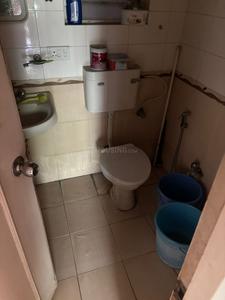 Bathroom Image of 1050 Sq.ft 2 BHK Apartment / Flat for sale in Naiknavare Sylvan Heights H Building, Aundh Pune for Rs. 15000000