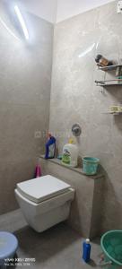 Bathroom Image of 1100 Sq.ft 2 BHK Apartment / Flat for rent in Oxy Beaumonde, Viman Nagar Pune for Rs. 50000