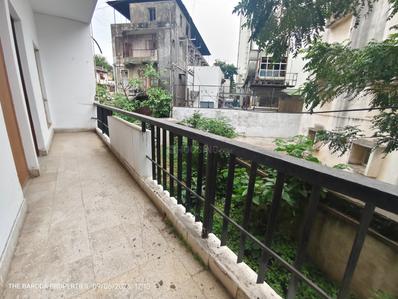 Balcony Image of 1500 Sq.ft 3 BHK Apartment / Flat for rent in Sayajiganj Vadodara for Rs. 15000