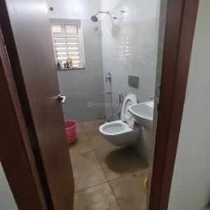 Bathroom Image of 1046 Sq.ft 2 BHK Apartment / Flat for sale in Lake Town Kolkata for Rs. 7000000