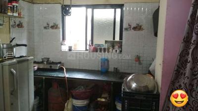 Kitchen Image of 750 Sq.ft 1 BHK Apartment / Flat for sale in MEET APARTMENT, GIDC Vapi for Rs. 500000