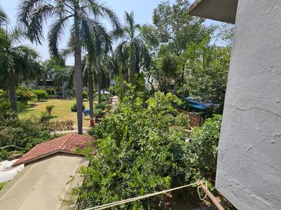 Image of 1600 Sq.ft 3 BHK Apartment / Flat for sale in Arun Vihar, Sector 37, Noida for Rs. 24000000