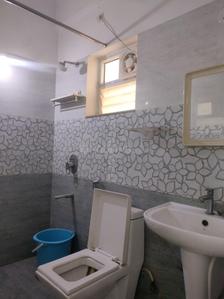 Bathroom Image of 2200 Sq.ft 3 BHK Apartment / Flat for rent in Saritha Elan, Marathahalli Bengaluru for Rs. 70000