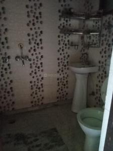 Bathroom Image of 538 Sq.ft 1 BHK Builder Floor for rent in Vasundhara Ghaziabad for Rs. 15000