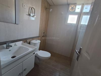 Bathroom Image of 1476 Sq.ft 3 BHK Apartment / Flat for rent in TDI Lake Grove City, Kundli Sonipat for Rs. 17999