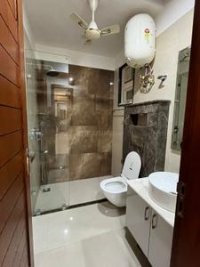 Bathroom Image of 1950 Sq.ft 3 BHK Builder Floor for rent in Sector 22 Gurgaon for Rs. 51000