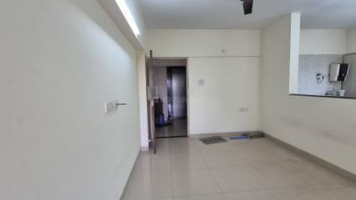Living Room Image of 550 Sq.ft 1 BHK Apartment / Flat for rent in Godrej Horizon, Mohammed Wadi Pune for Rs. 14000