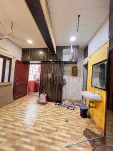 Bedroom Image of 815 Sq.ft 1.5 BHK Builder Floor for rent in Kotwali Varanasi for Rs. 19000