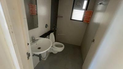 Image of 1464 Sq.ft 3 BHK Apartment / Flat for sale in Embassy Residency Phase 2, Perumbakkam, Chennai for Rs. 9500000