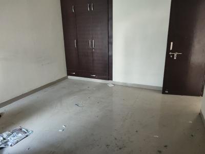 Bedroom Image of 1850 Sq.ft 3.5 BHK Apartment / Flat for rent in Supreme Tower, Sector 99 Noida for Rs. 33000