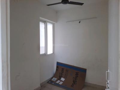 Bedroom Image of 750 Sq.ft 3 BHK Apartment / Flat for sale in Signature Global Golf Green, Sector 79 Gurgaon for Rs. 7600000