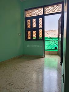 Bedroom Image of 600 Sq.ft 2 BHK Independent House for rent in Razapur Khurd New Delhi for Rs. 7500