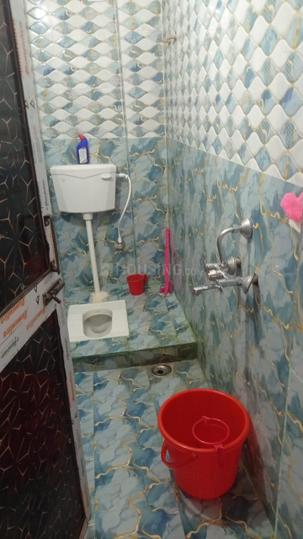 Verma house khemnichak patna  Bathroom 1