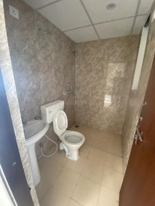 Bathroom Image of 761 Sq.ft 1 BHK Apartment / Flat for rent in Sahu City Phase 2 Pearl Block, Sultanpur Road Lucknow for Rs. 15000