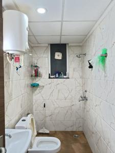Bathroom Image of 1250 Sq.ft 3 BHK Apartment / Flat for sale in Sector 28 Dwarka New Delhi for Rs. 7200000