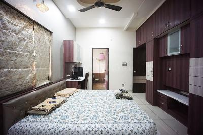 Bedroom Image of 2340 Sq.ft 4 BHK Independent House for sale in Khokhra Ahmedabad for Rs. 18500000