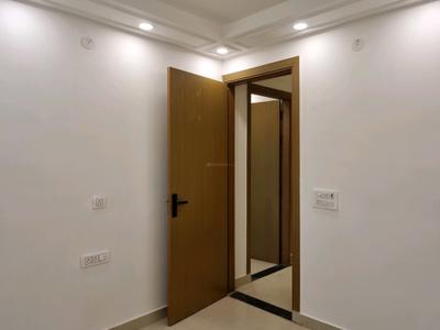 Bedroom Image of 900 Sq.ft 3 BHK Apartment / Flat for sale in Hans Luxury Floor, Hastsal New Delhi for Rs. 6200000