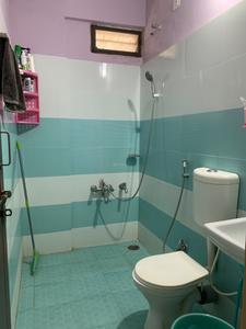 Bathroom Image of 3000 Sq.ft 2 BHK Builder Floor for rent in Vijayanagar Mysore for Rs. 20000