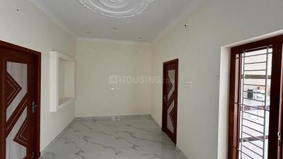 Hall Image of 700 Sq.ft 2 BHK Independent House for sale in Red Hills Chennai for Rs. 3500000