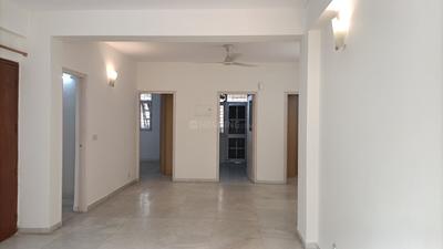 Living Room Image of 1550 Sq.ft 3 BHK Apartment / Flat for sale in DLF Exclusive Floors, Sector 54 Gurgaon for Rs. 35000000