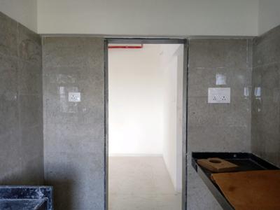 Kitchen Image of 1000 Sq.ft 3 BHK Apartment / Flat for sale in Amardeep Anutham, Mulund East Mumbai for Rs. 25000000