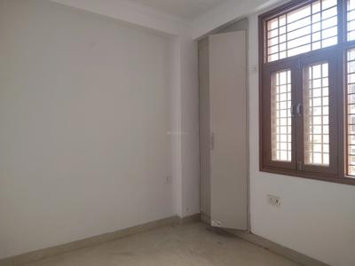 Bedroom Image of 1300 Sq.ft 3 BHK Apartment / Flat for sale in Chhattarpur New Delhi for Rs. 9500000