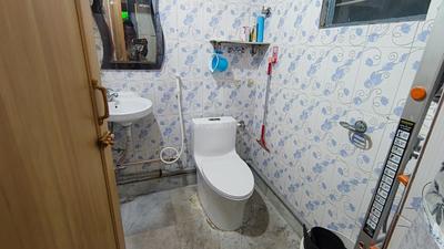 Bathroom Image of 1150 Sq.ft 2 BHK Apartment / Flat for sale in Pandey Muhalla Dhanbad for Rs. 3600000