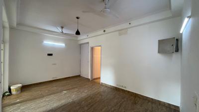 Living Room Image of 1180 Sq.ft 2.5 BHK Apartment / Flat for sale in Amrapali Silicon City, Sector 76 Noida for Rs. 11500000