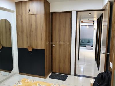 Bedroom Image of 1800 Sq.ft 3 BHK Apartment / Flat for rent in Sola Ahmedabad for Rs. 50000