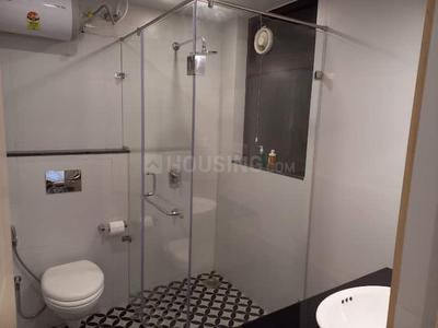 Bathroom Image of 1200 Sq.ft 2 BHK Apartment / Flat for rent in Candolim Goa for Rs. 80000