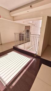 Balcony Image of 1100 Sq.ft 2 BHK Apartment / Flat for sale in Amanora Neo Towers, Hadapsar Pune for Rs. 16500000