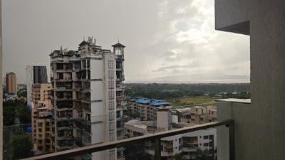 Balcony Image of 1150 Sq.ft 2 BHK Apartment / Flat for sale in L And T West Square, Seawoods Navi Mumbai for Rs. 34500000