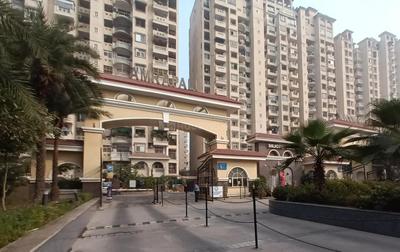 Image of 1834 Sq.ft 3.5 BHK Apartment / Flat for sale in Amrapali Silicon City, Sector 76, Noida for Rs. 20700000