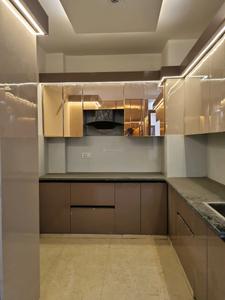 Kitchen Image of 1300 Sq.ft 4 BHK Apartment / Flat for sale in Chandra Park New Delhi for Rs. 10500000
