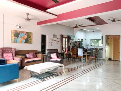 Living Room Image of 9000 Sq.ft 9 BHK Independent House for sale in Kasba Kolkata for Rs. 120000000