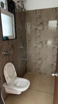 Bathroom Image of 550 Sq.ft 1 BHK Apartment / Flat for rent in VTP Leonara Building C And F, Mahalunge Pune for Rs. 20999