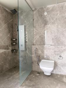 Common Bathroom Image of 2230 Sq.ft 3.5 BHK Apartment / Flat for rent in Prestige Fairfield, Sanjaynagar Bengaluru for Rs. 155000