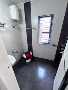 Bathroom Image of 1700 Sq.ft 3 BHK Apartment / Flat for rent in New Alkapuri Vadodara for Rs. 23000