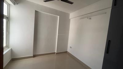 Bedroom Image of 980 Sq.ft 3 BHK Apartment / Flat for rent in ROF Amaltas, Sector 92 Gurgaon for Rs. 21000