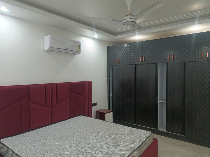 Vasant Kunj Main Image 1