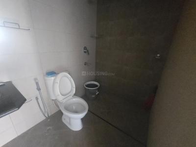 Bathroom Image of 900 Sq.ft 2 BHK Apartment / Flat for rent in Provident Park Square, Talaghattapura Bengaluru for Rs. 33001