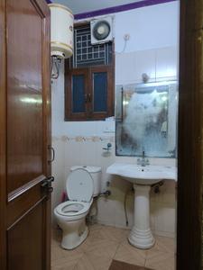 Bedroom One Image of 1900 Sq.ft 3 BHK Independent House for rent in Gail Society, Sector PI Greater Noida for Rs. 26000