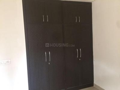 Bedroom Image of 2450 Sq.ft 4 BHK Apartment / Flat for sale in Mahagun Moderne, Sector 78 Noida for Rs. 36000000