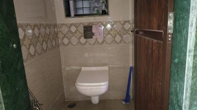 Bathroom Image of 575 Sq.ft 1 BHK Apartment / Flat for rent in Kalwa Thane for Rs. 20000